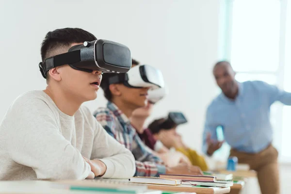 AR vs. VR